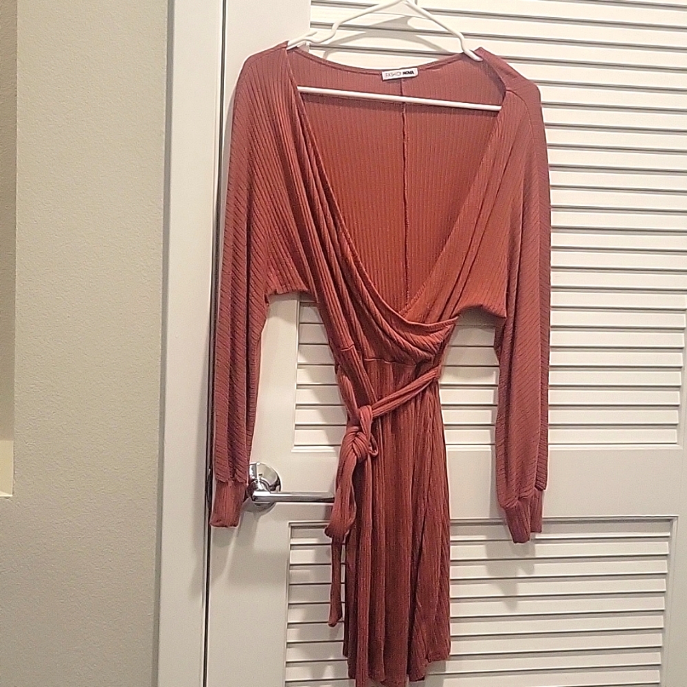 DRESS PINK